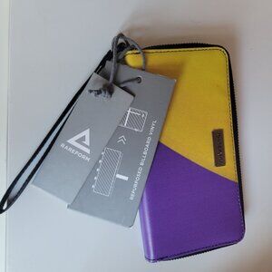 Rareform Madison Wristlet